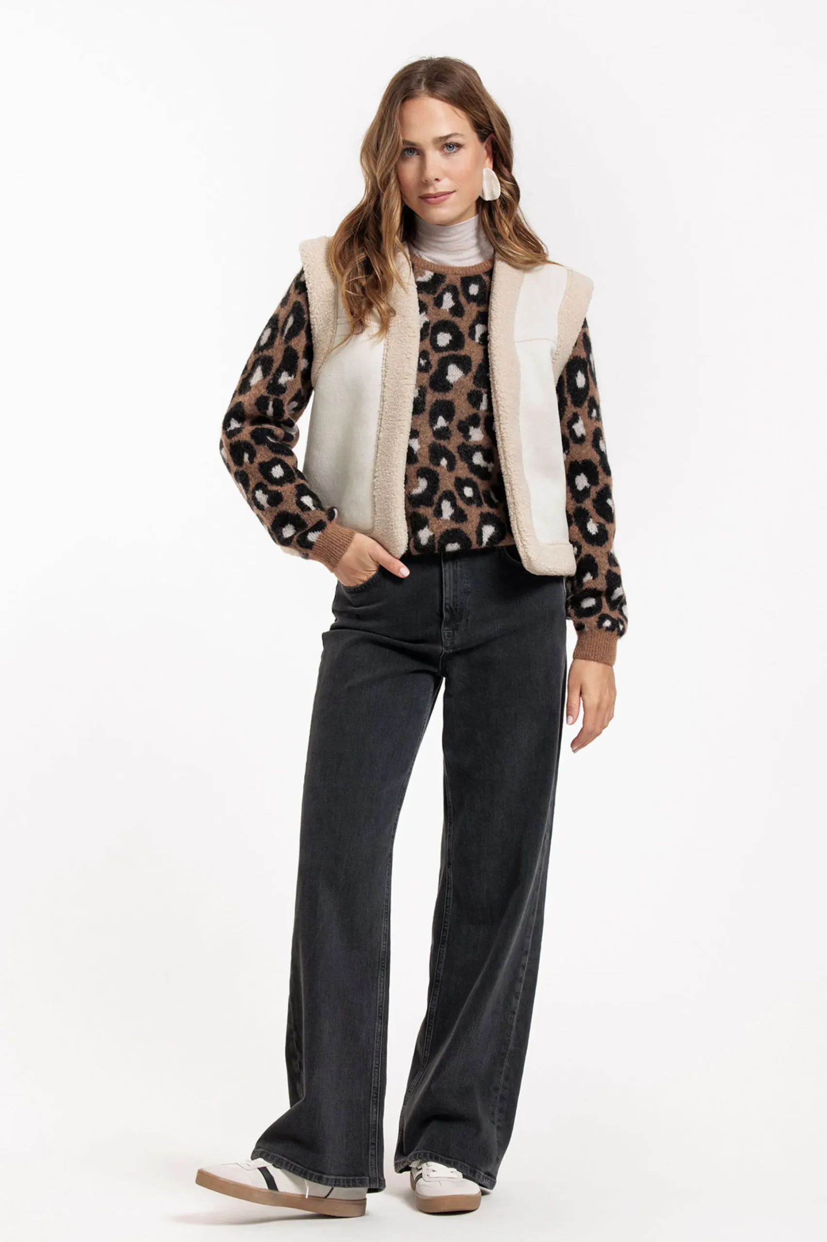 Studio Anneloes Donna lammy waistcoat -