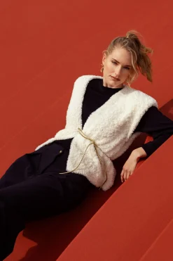 Studio Anneloes Marly fluffy waistcoat -