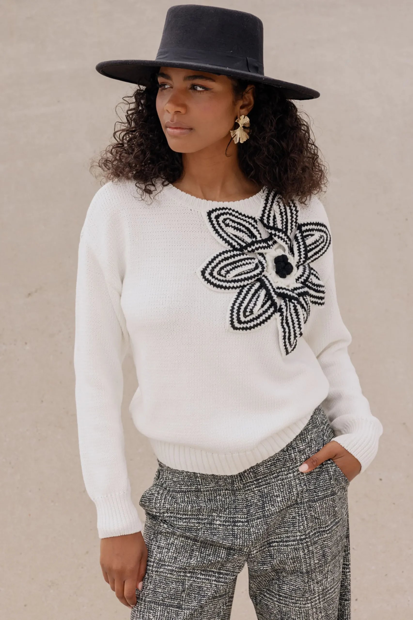 Studio Anneloes Valerie chunky flower pullover -